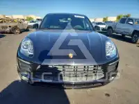 2016 Porsche MACAN photo