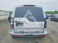 2016 Land Rover LR4 photo
