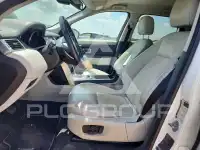 2016 Land Rover Discovery photo