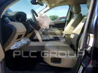 2016 Land Rover Discovery photo