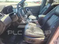 2016 Land Rover Discovery photo