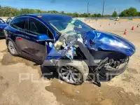 2016 Tesla Model X фото