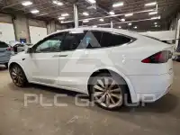 2016 Tesla Model X фото