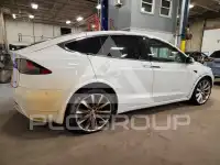 2016 Tesla Model X фото