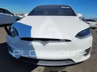 2016 Tesla Model X photo