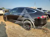 2016 Tesla Model X photo