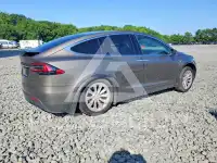 2016 Tesla Model X фото