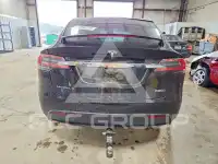 2016 Tesla Model X photo