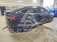 2016 Tesla Model X photo