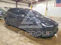 2016 Tesla Model X фото