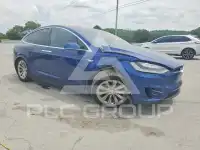 2016 Tesla Model X photo