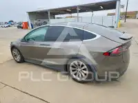 2016 Tesla Model X photo