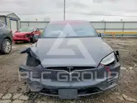 2016 Tesla Model X фото