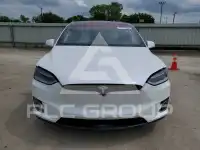 2016 Tesla Model X photo