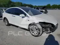2016 Tesla Model X photo