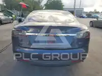2016 Tesla Model S photo