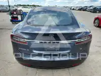 2016 Tesla Model S photo