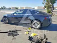 2016 Tesla Model S фото