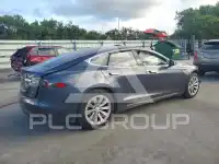 2016 Tesla Model S photo