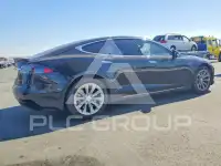 2016 Tesla Model S фото