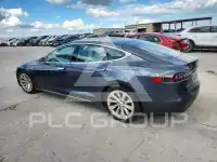 2016 Tesla Model S photo