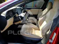 2016 Tesla Model S photo