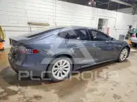 2016 Tesla Model S фото