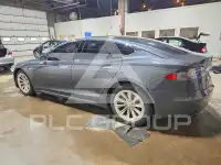2016 Tesla Model S фото