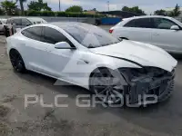2016 Tesla Model S фото