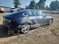 2016 Tesla Model S фото