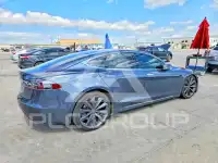 2016 Tesla Model S фото