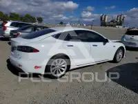 2016 Tesla Model S photo
