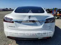 2016 Tesla Model S фото