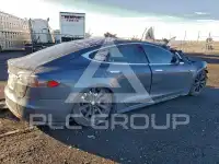 2016 Tesla Model S photo