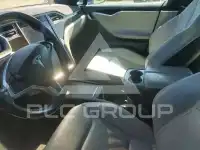 2016 Tesla Model S фото