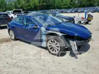 2016 Tesla Model S фото