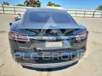 2016 Tesla Model S фото