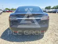 2016 Tesla Model S фото