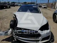2016 Tesla Model S фото