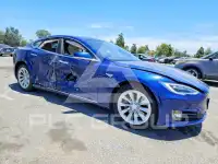 2016 Tesla Model S фото