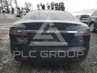 2016 Tesla Model S фото