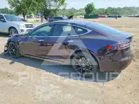 2016 Tesla Model S фото
