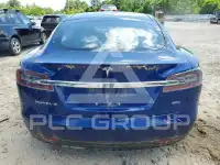 2016 Tesla Model S фото
