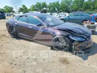 2016 Tesla Model S фото
