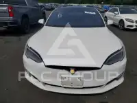 2016 Tesla Model S фото