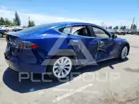 2016 Tesla Model S фото