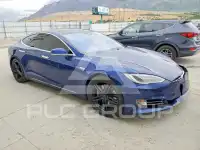 2016 Tesla Model S фото