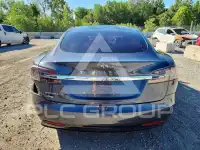 2016 Tesla Model S фото