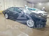 2016 Tesla Model S фото