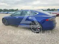 2016 Tesla Model S фото